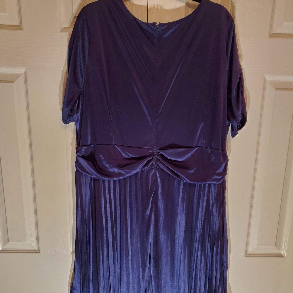 NWT Roaman's Royal Shiny Navy Blue Gathered Waist V Neck SS Dress Size 26W - Picture 2 of 6